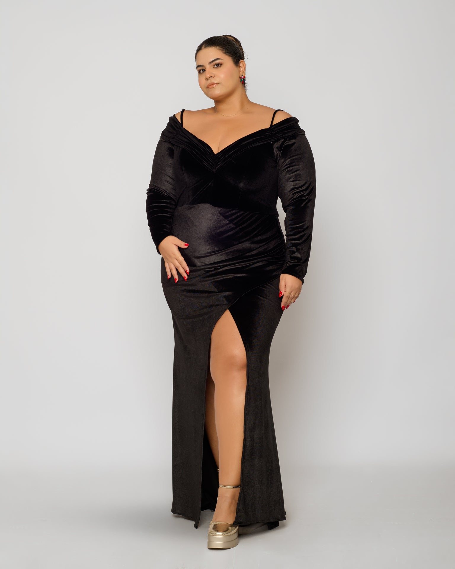 Off Shoulder Velvet Maxi Dress - Black
