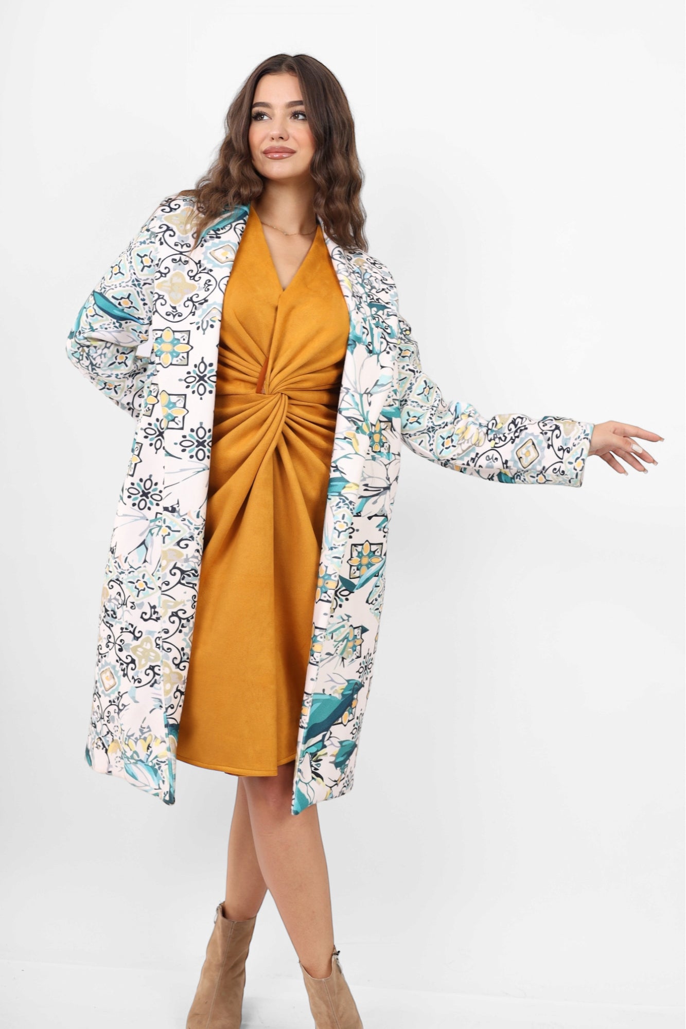 The beige Wool Coat