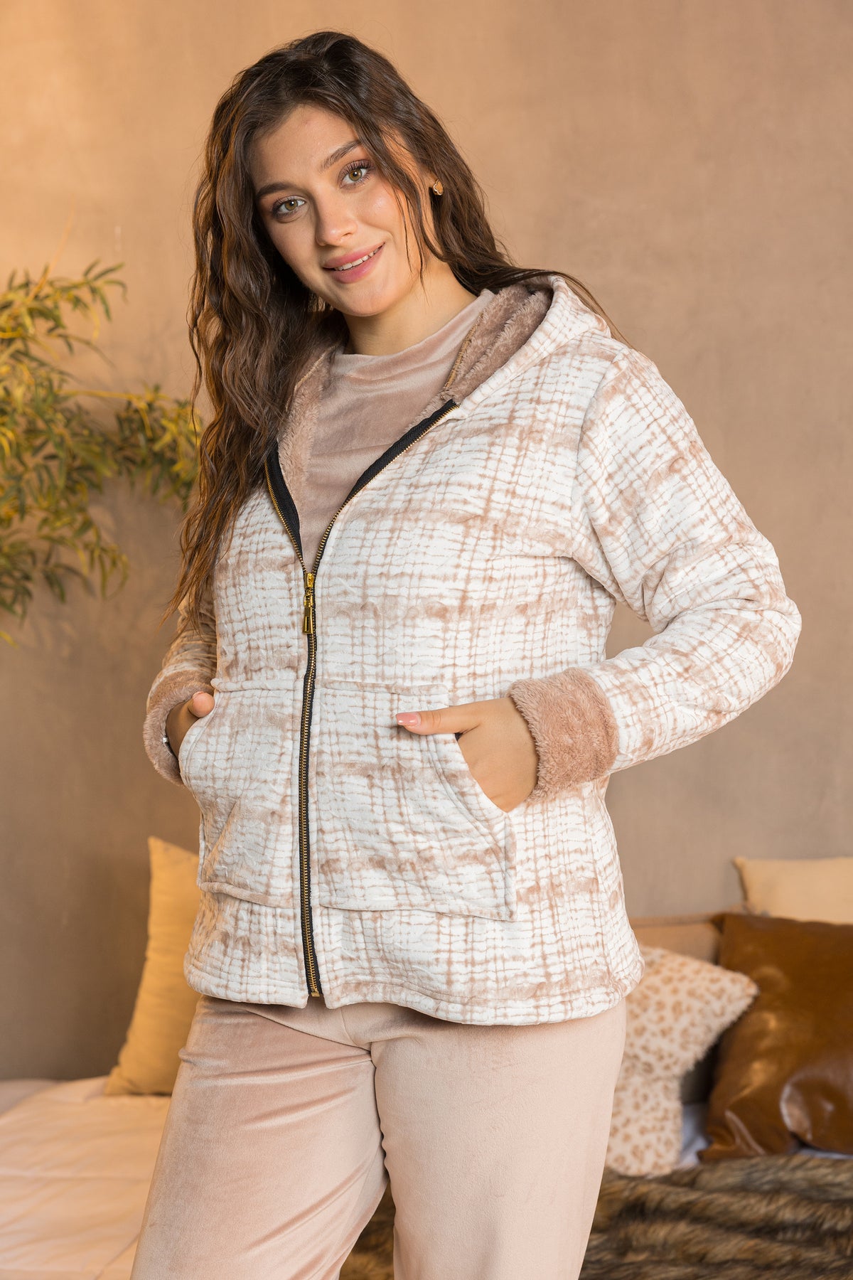 Almond Haven 3-Piece Set
