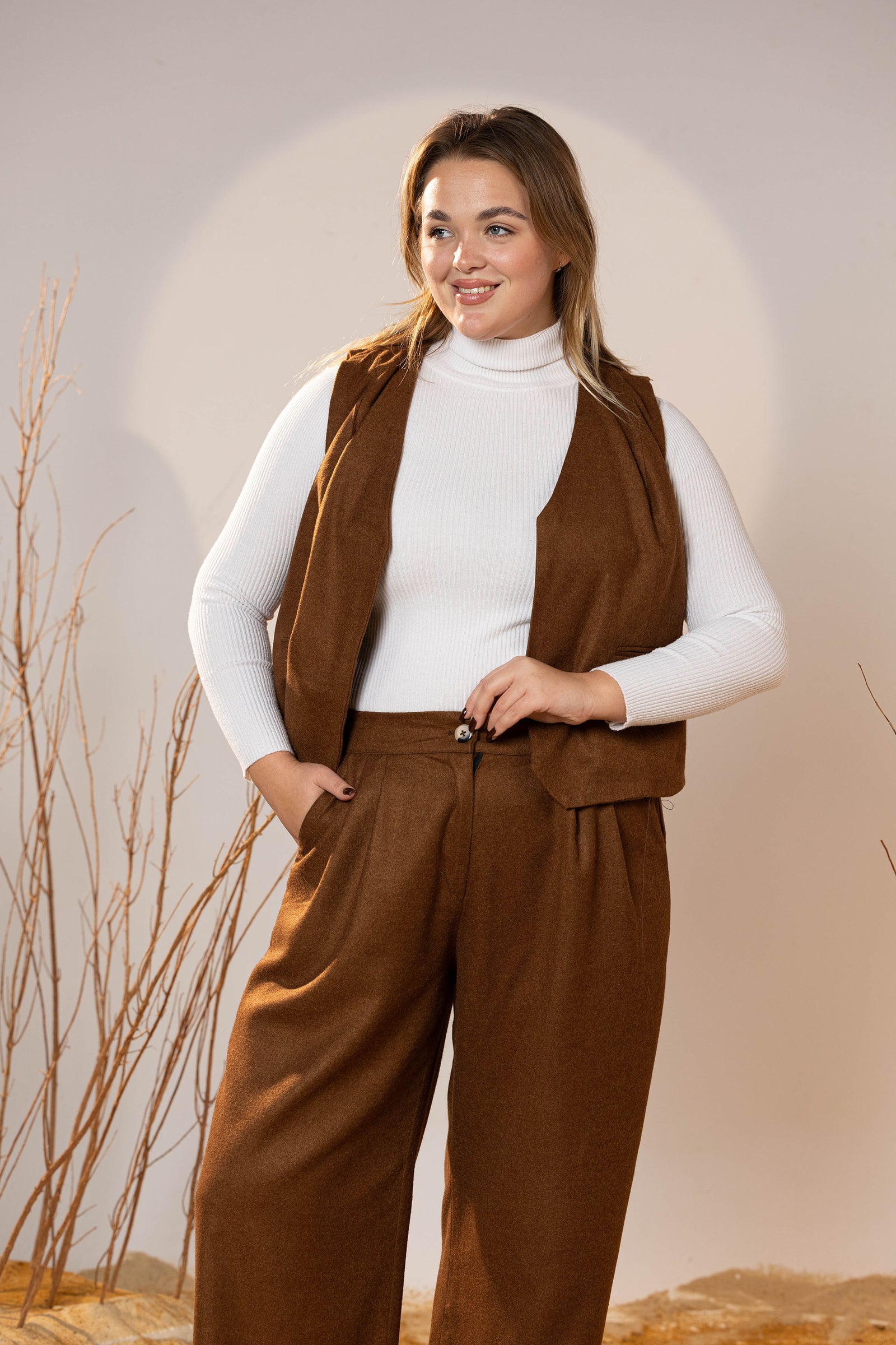 Essential 2-Piece Wool Vest Set - Brown