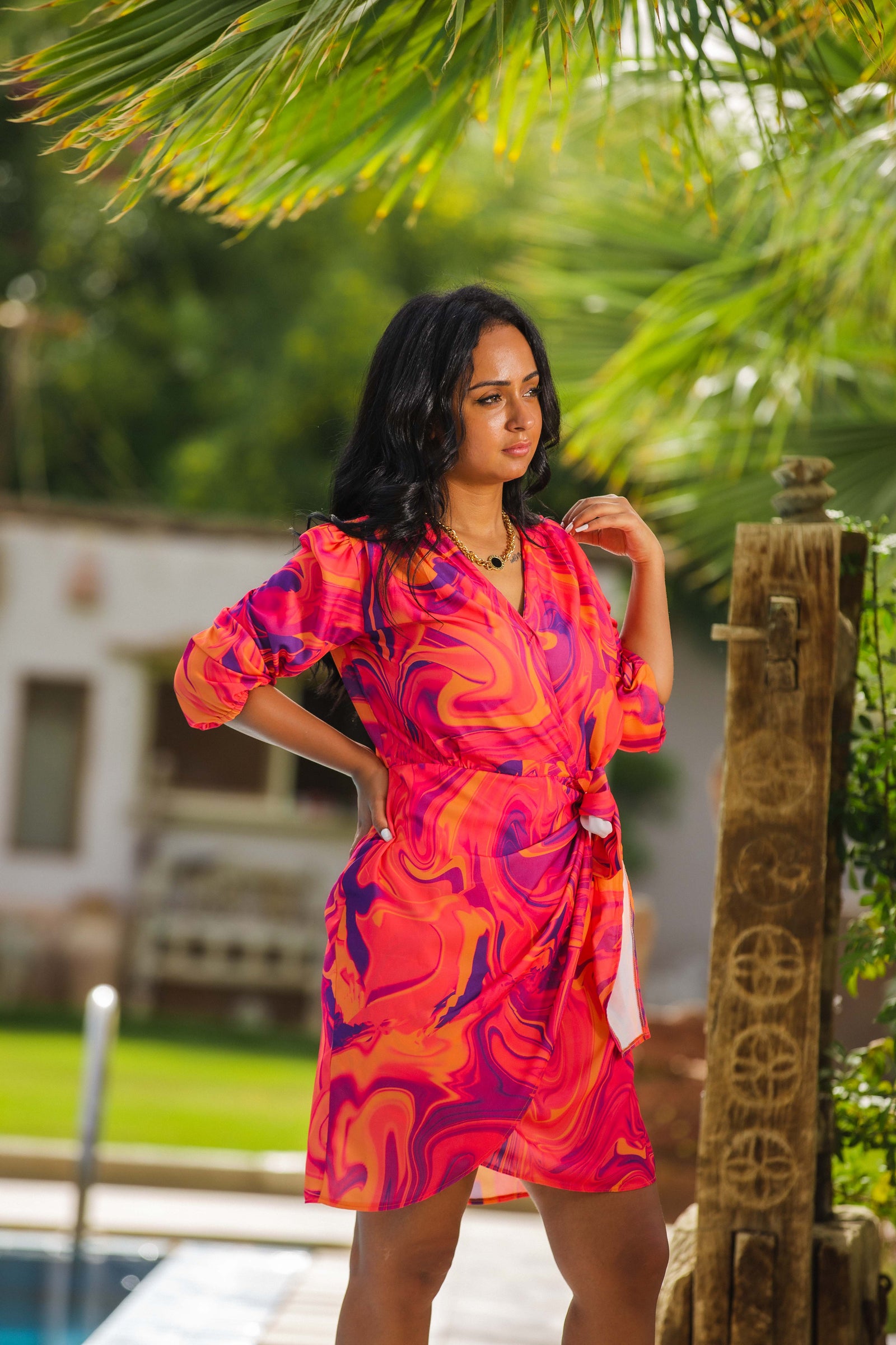 Marble Dress with puff sleeves