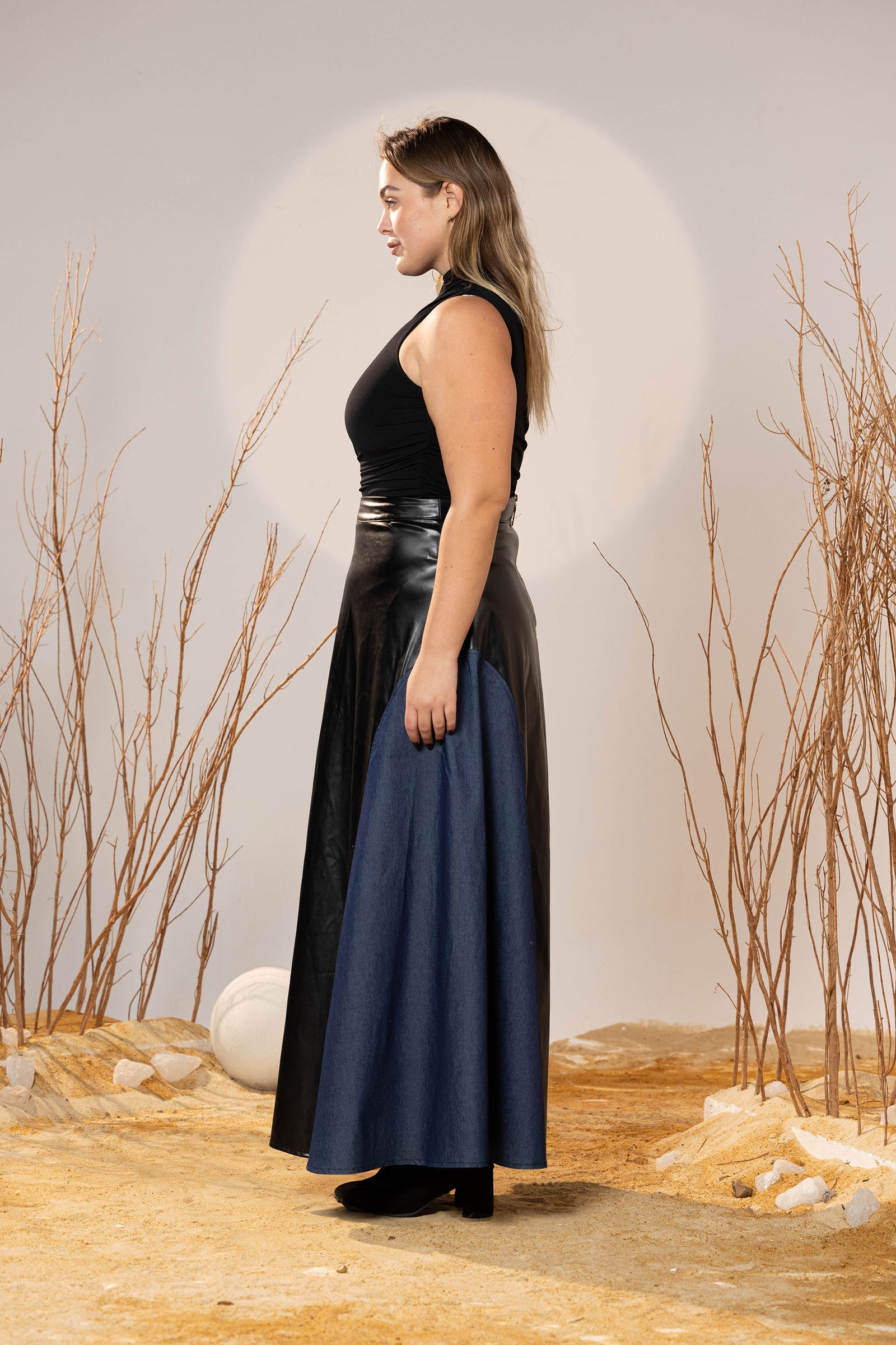 Midnight Contrast Skirt