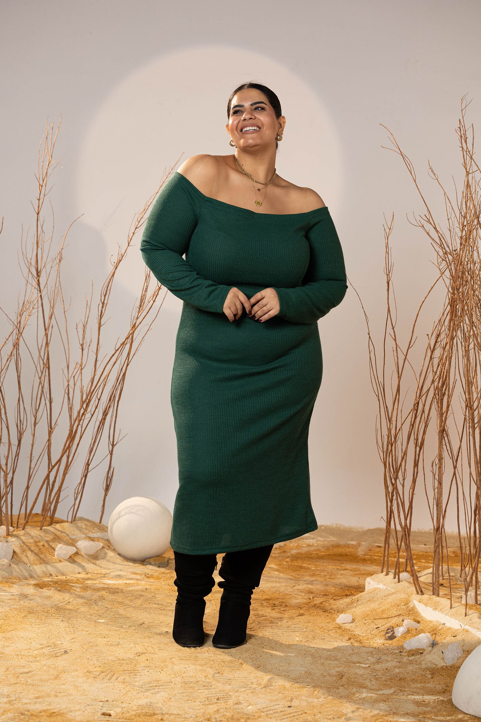 Off-Shoulder Emerald Green Mid-Calf Dress