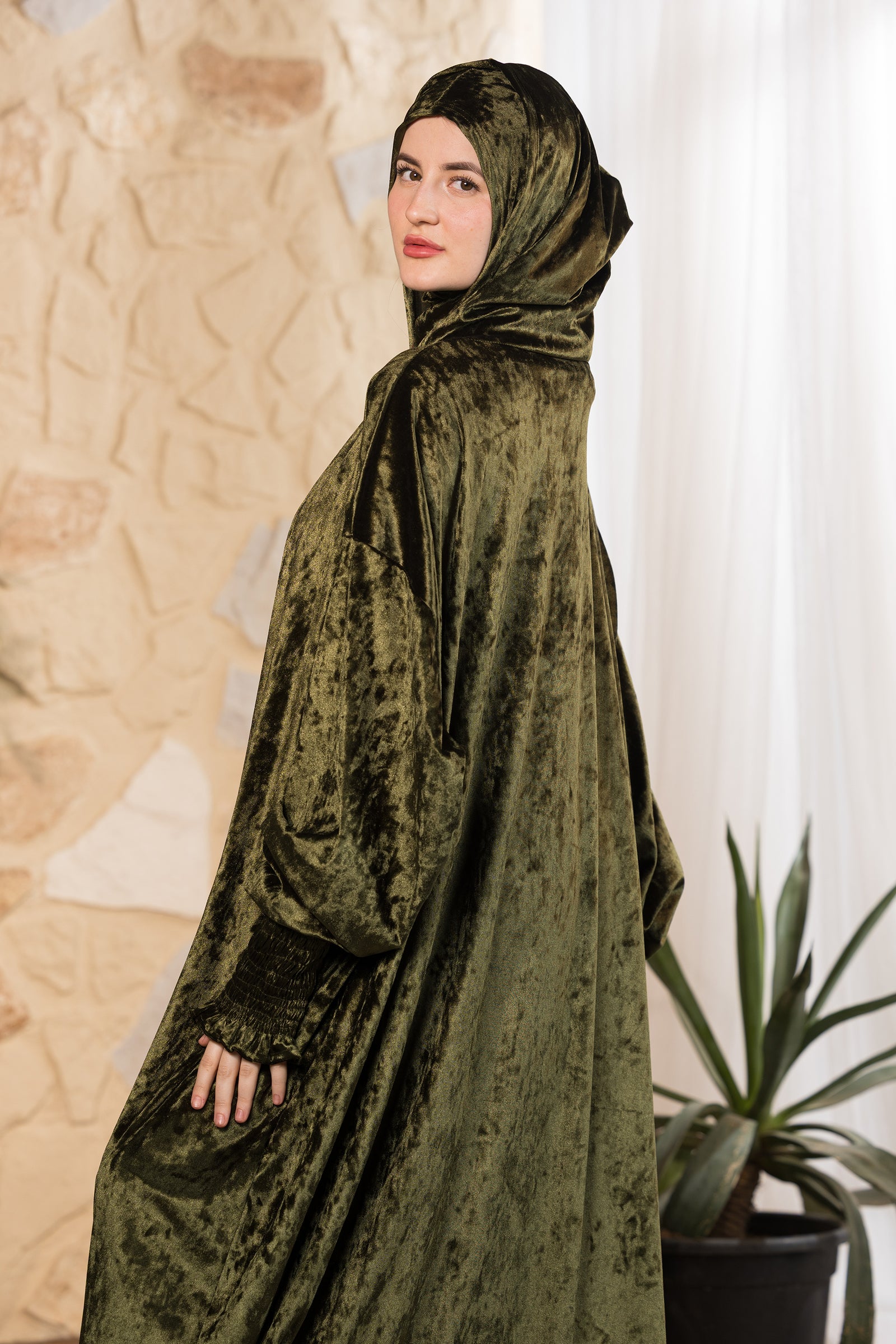 Olive Serenity Hooded Prayer Abaya