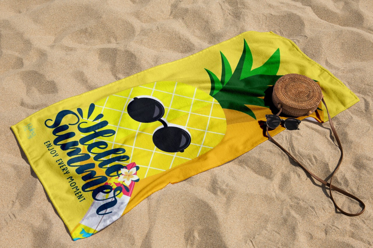 Pineapple Pop Beach Towel