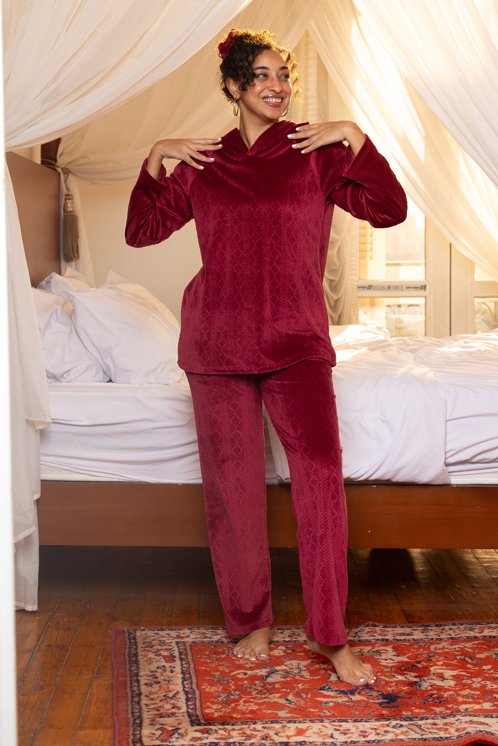 Red Velvet Hooded Set