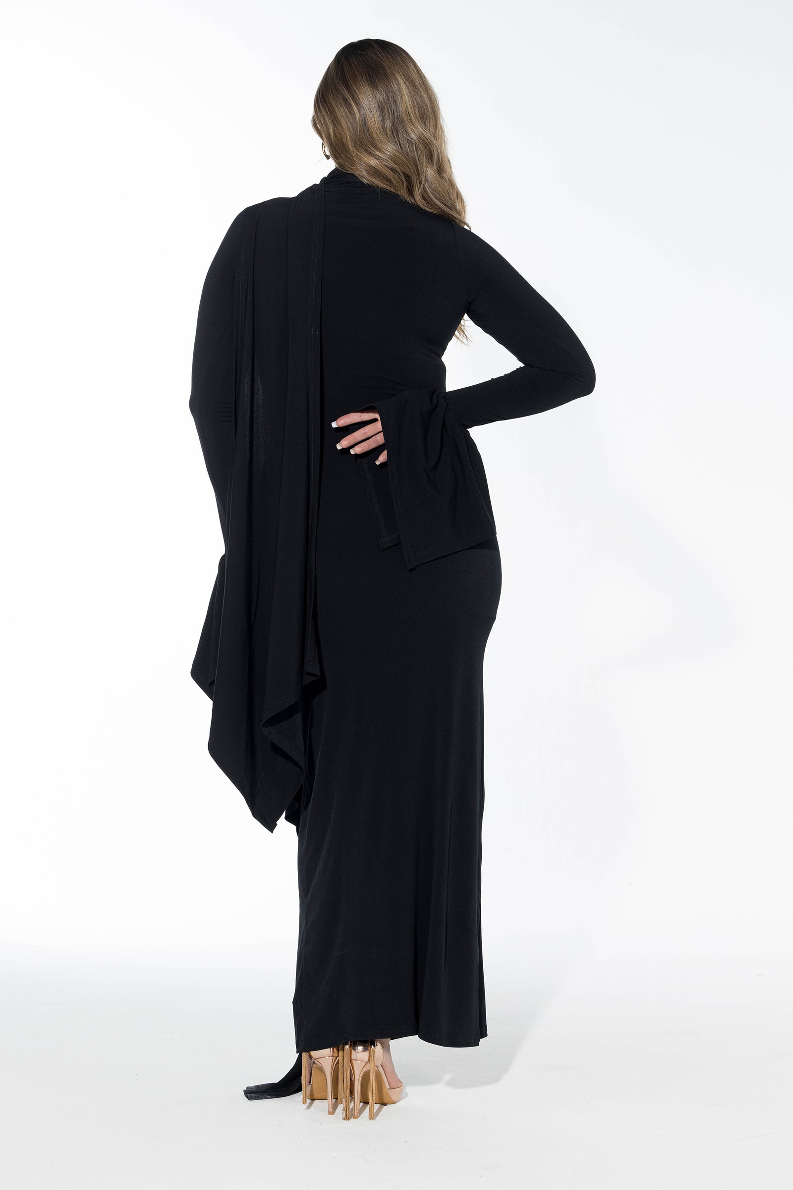 Ruffled Full stretch Dress - Black