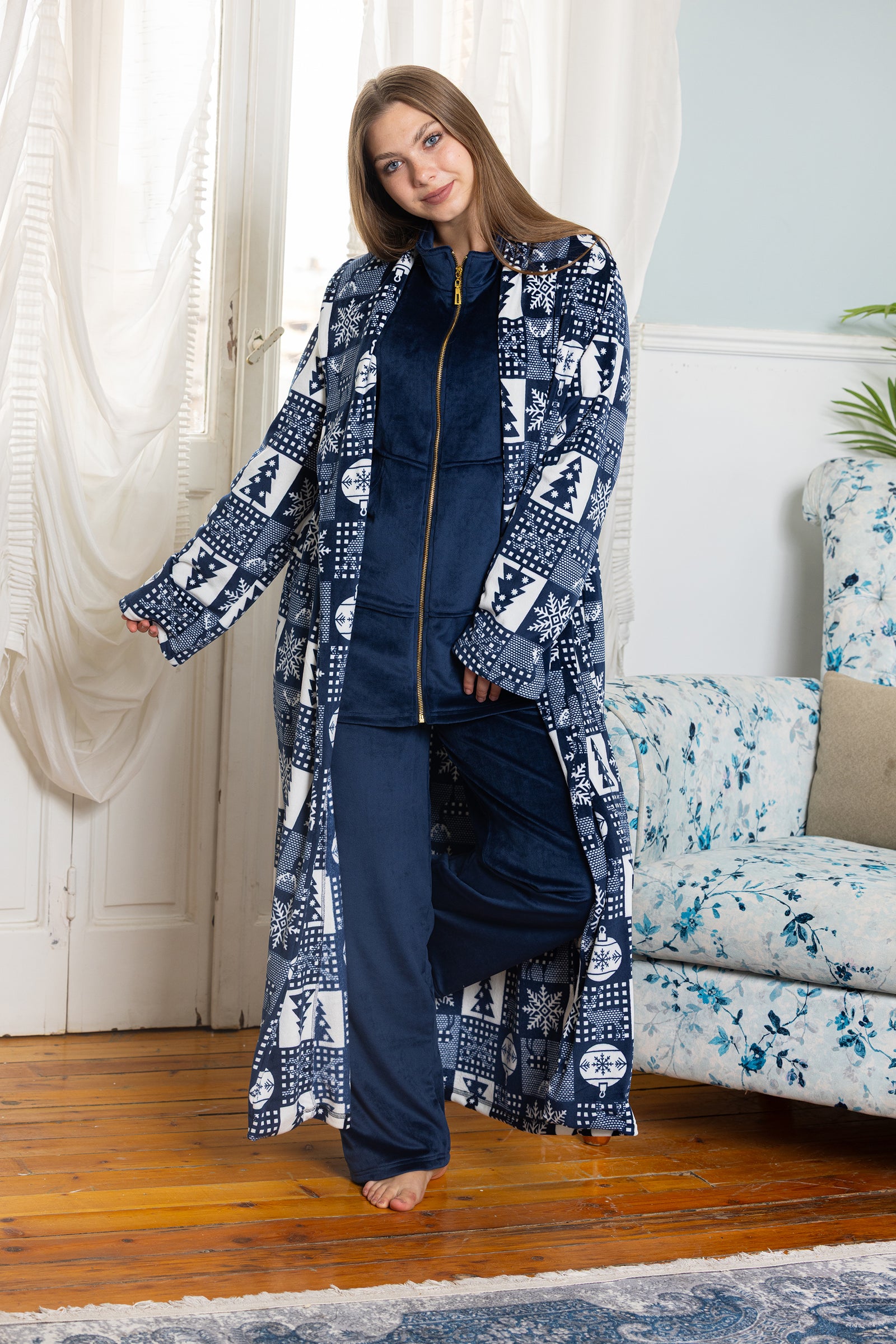 The Winter Tale Robe