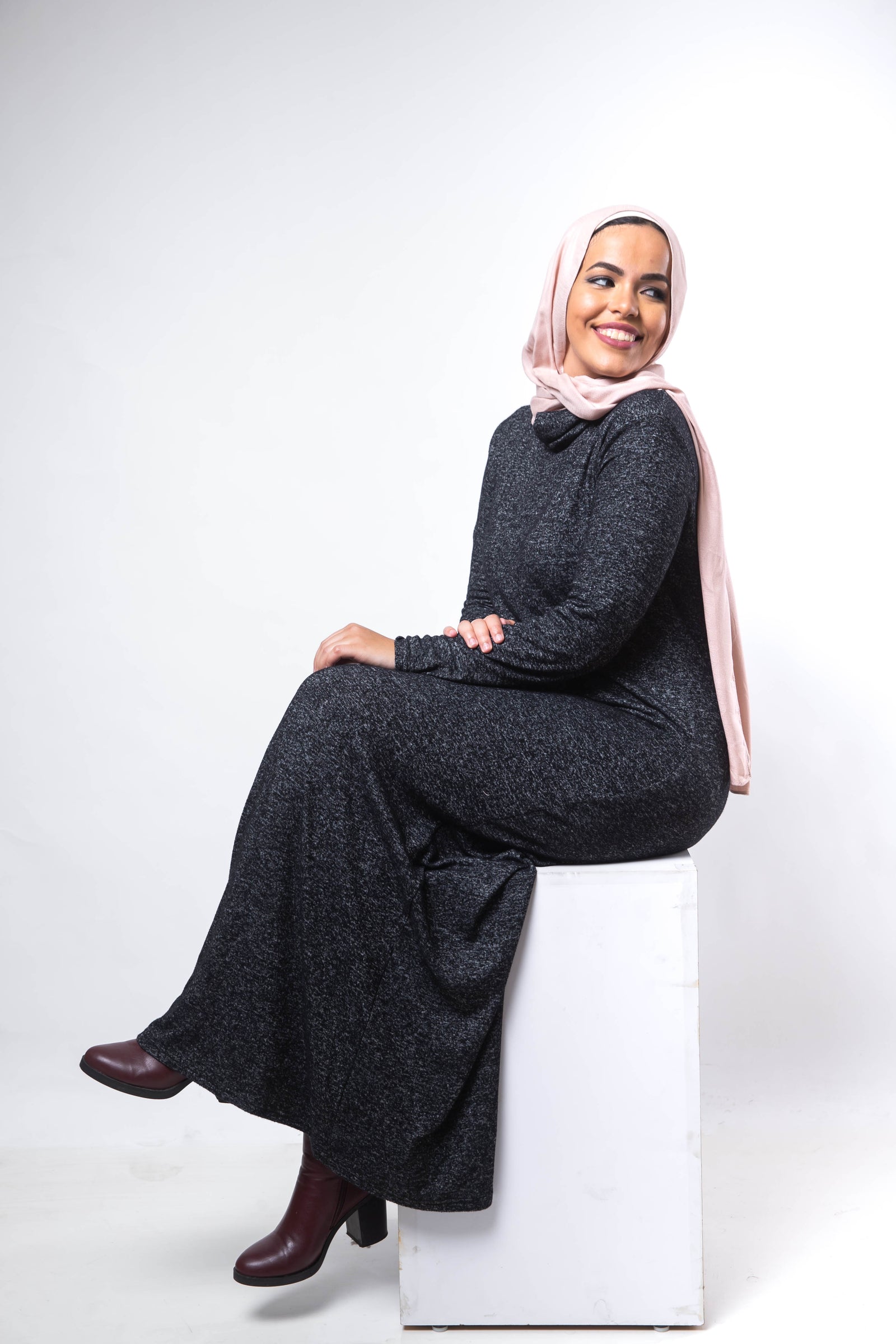 Basic Turtle Dress - Black
