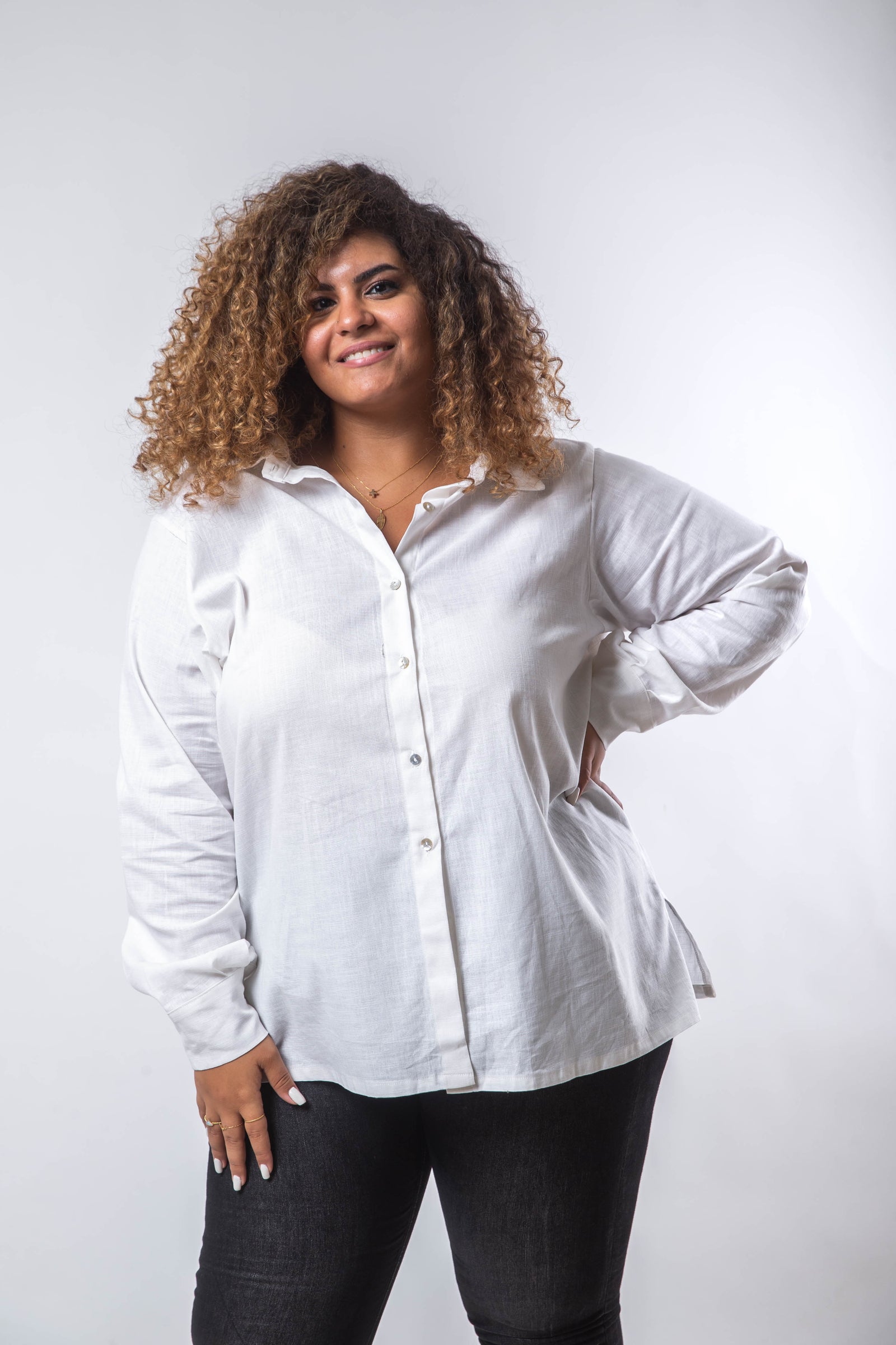 The Pearl Basic Linen Shirt - White