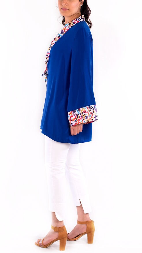 The Blue Calligraphy Collar kimono