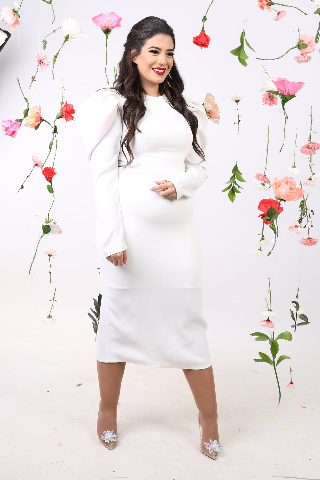 Volumious Puff sleeve dress- white