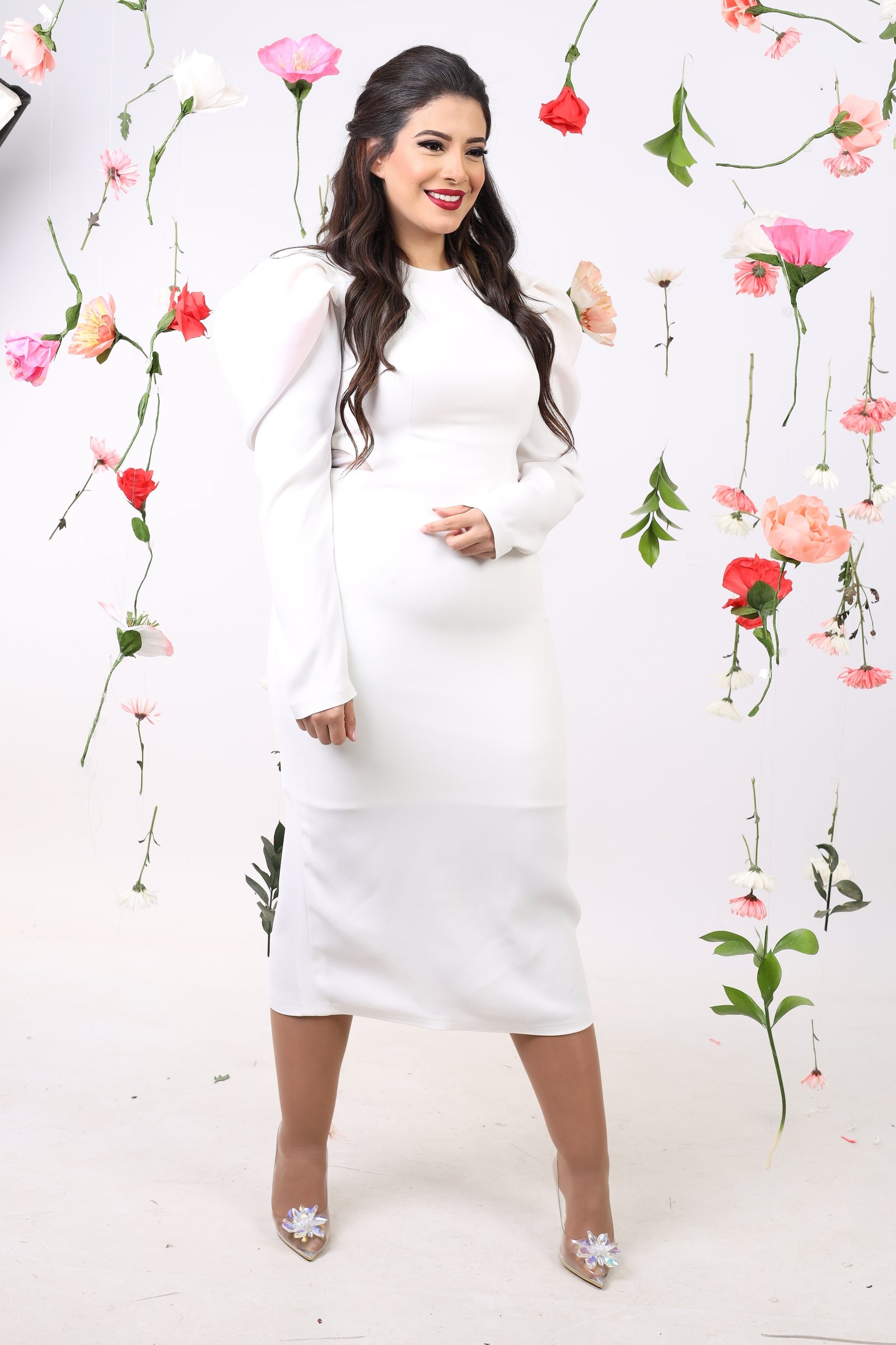 Volumious Puff sleeve dress- white