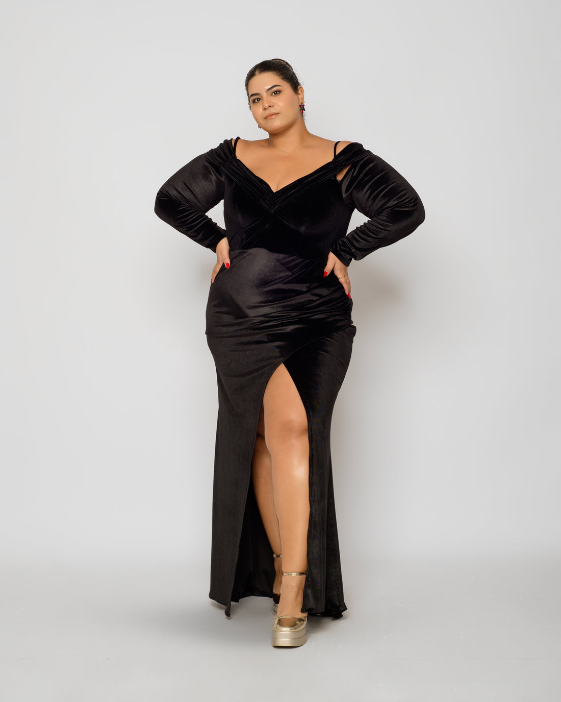 Off Shoulder Velvet Maxi Dress - Black