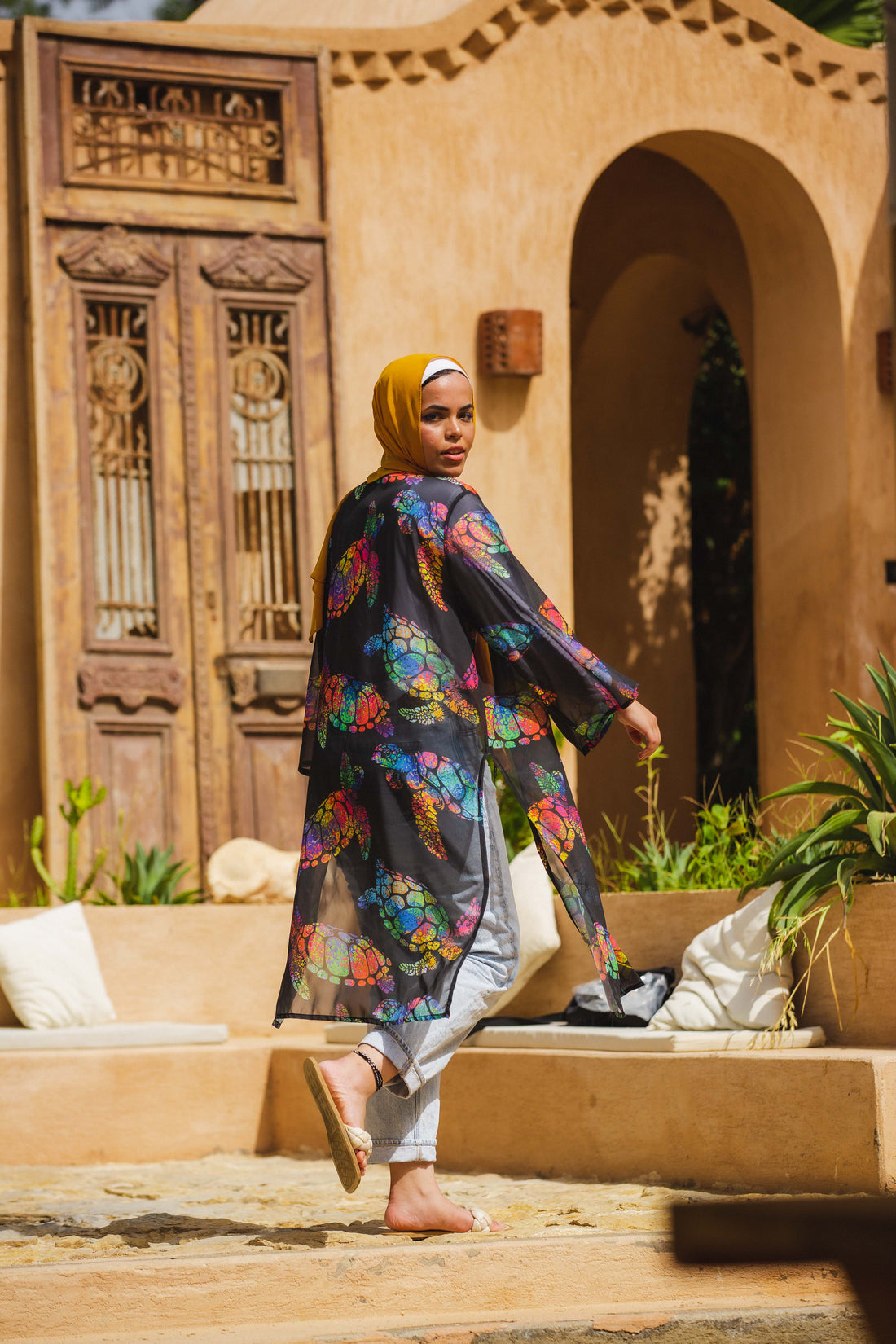 The Turtle chiffon kimono - Black