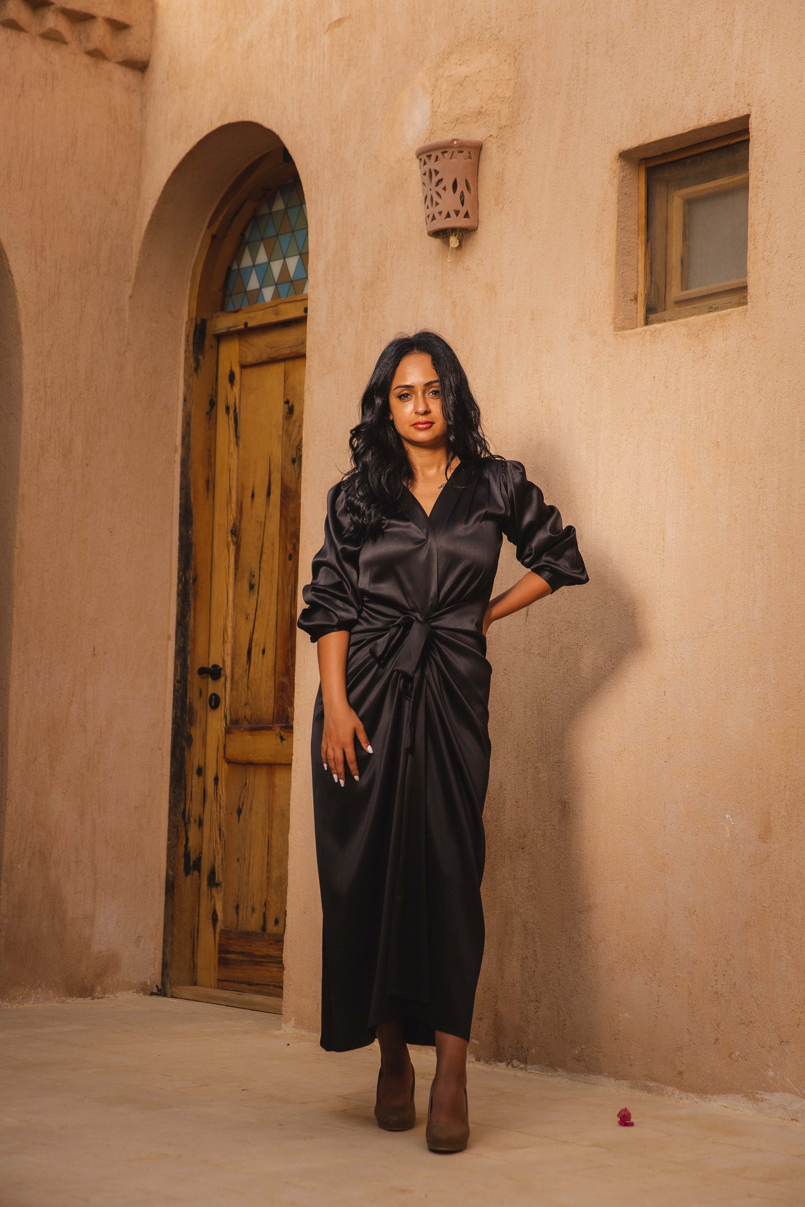 The Royal Satin wrap dress - Black