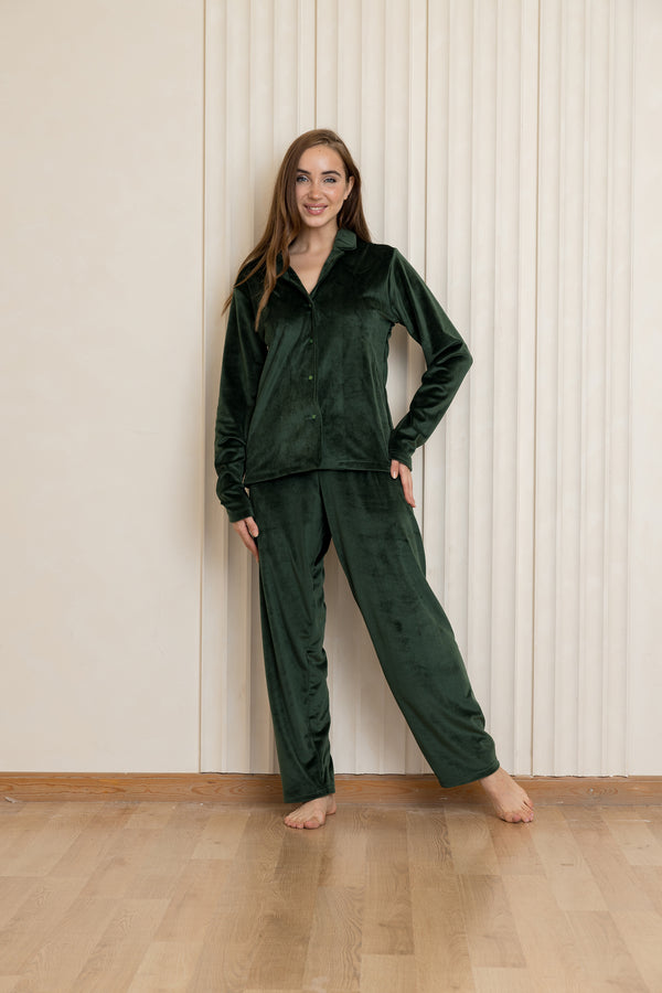 Velvet Luxe Winter Pajama Set - Emerald Green