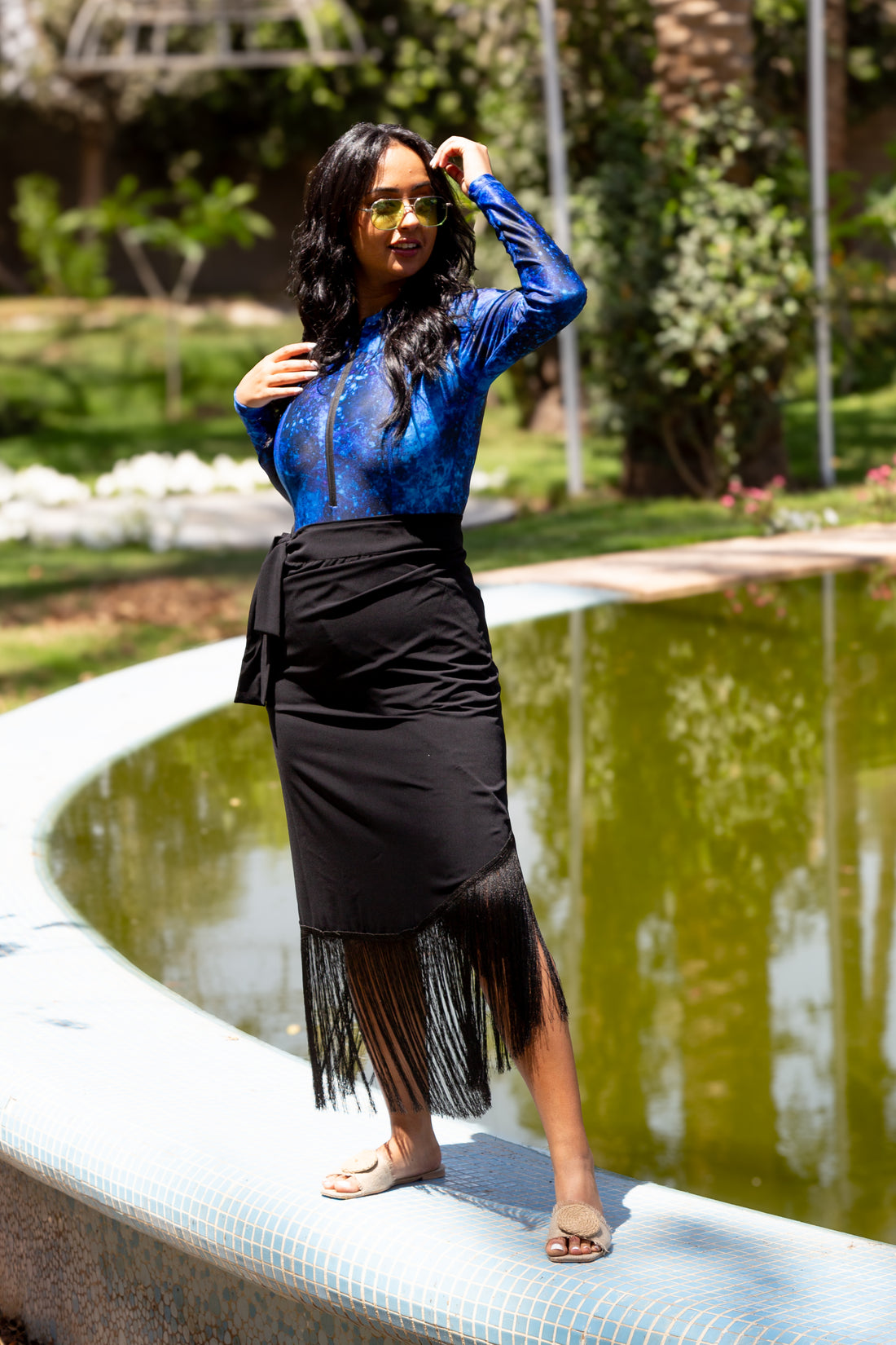 Diva crepe wrap skirt with fringes - Black