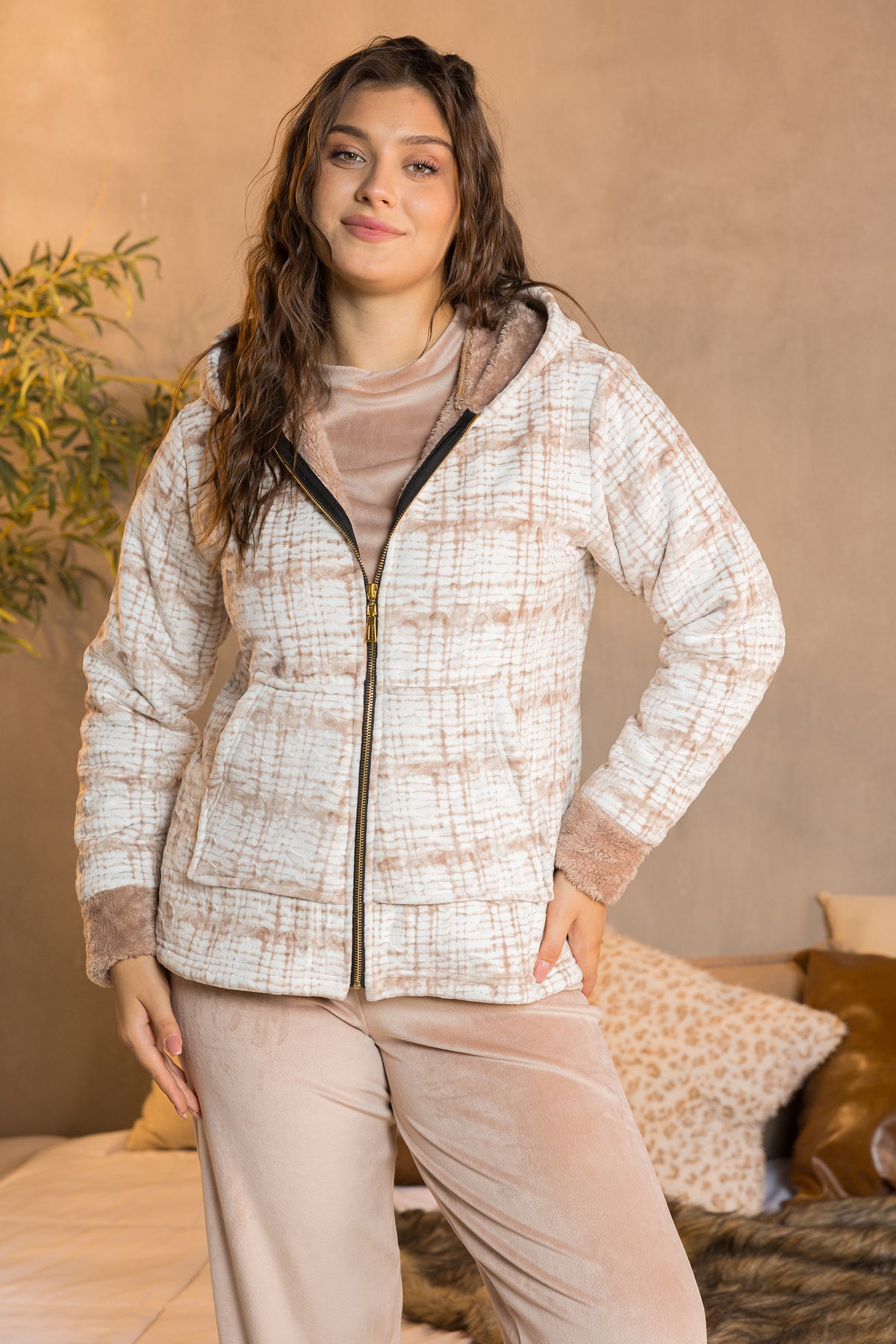 Almond Haven 3-Piece Set