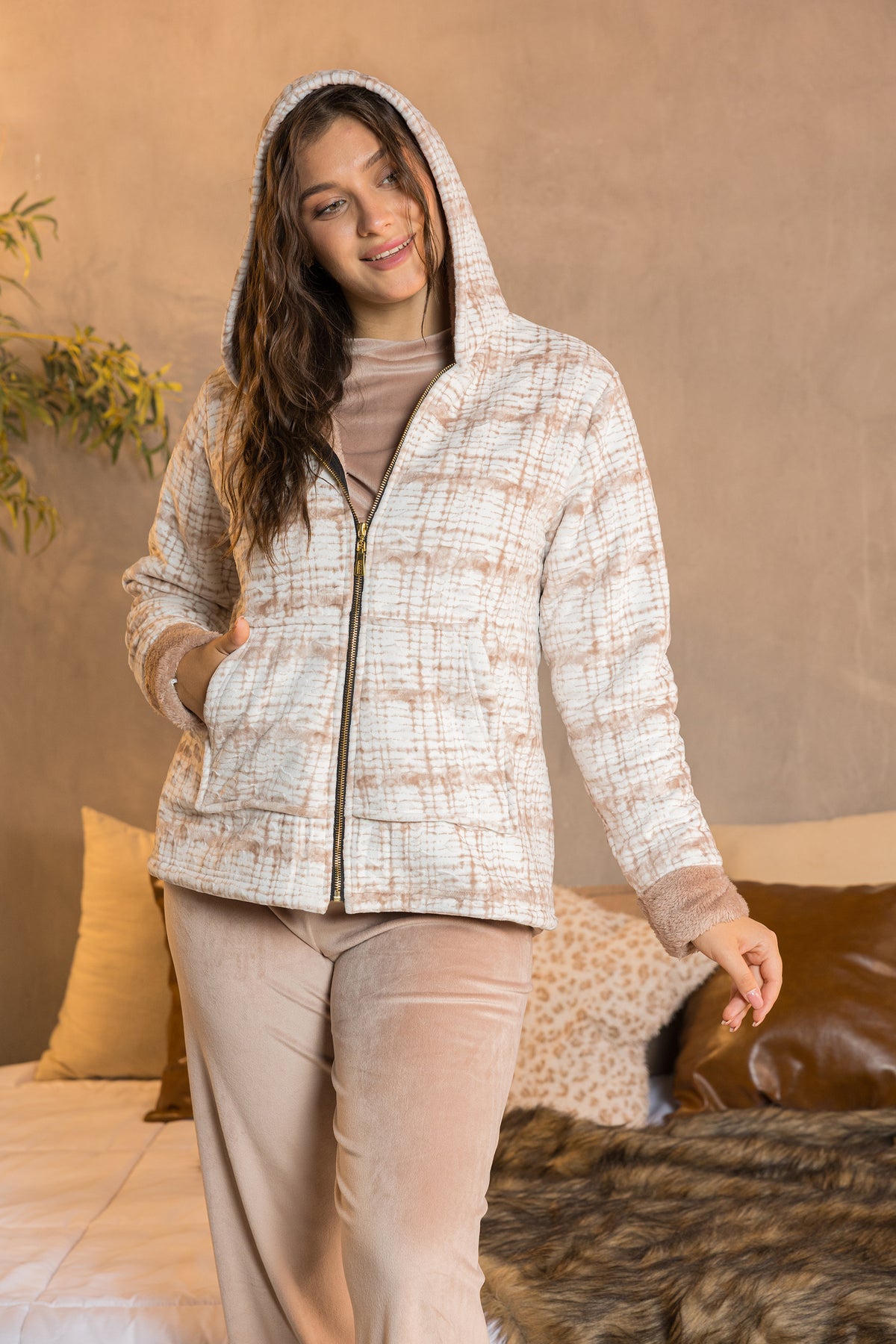 Almond Haven 3-Piece Set