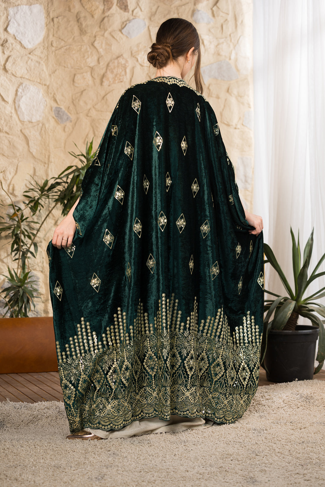 Emerald Heritage Embroidered Velvet Abaya