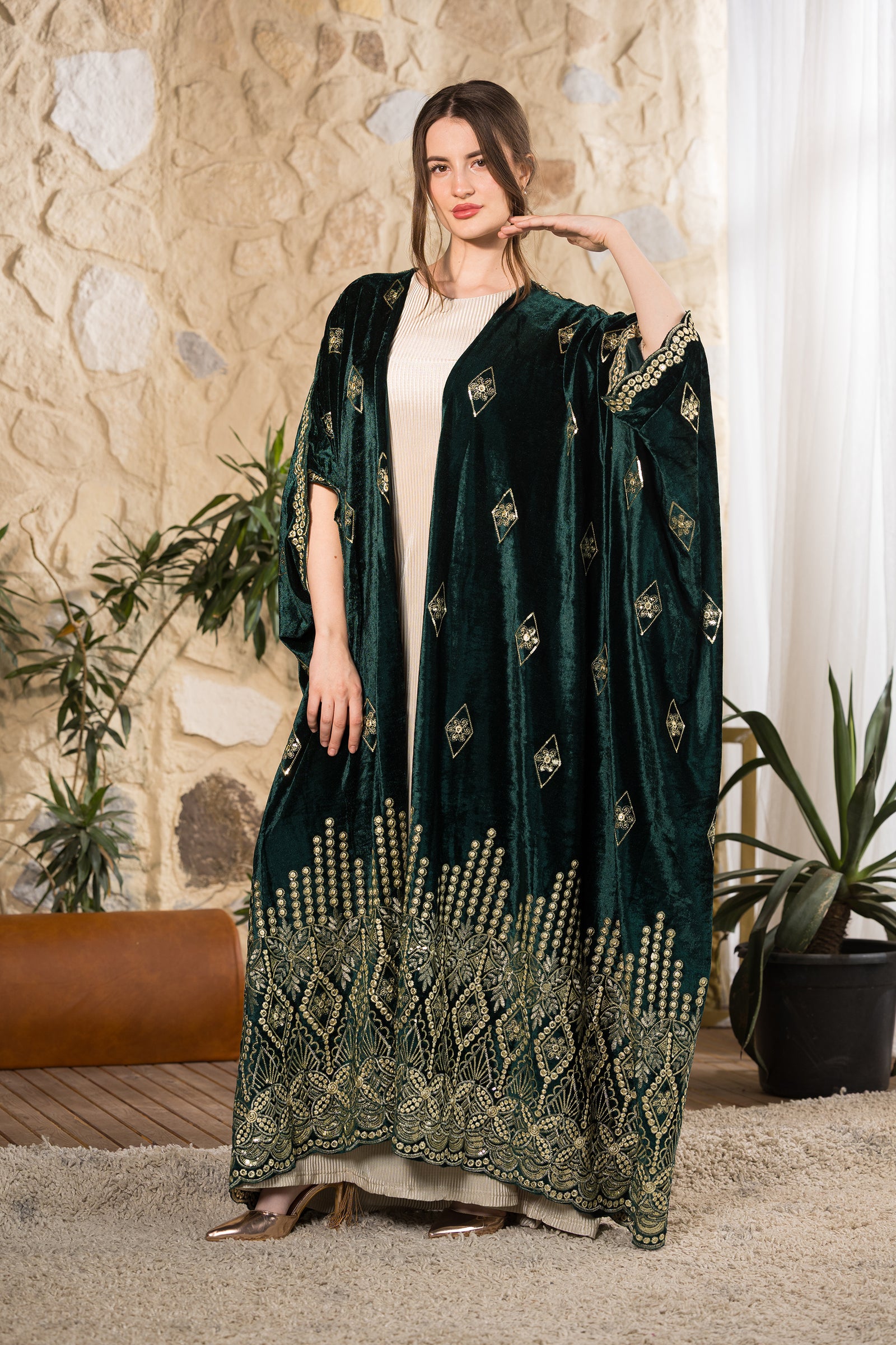 Emerald Heritage Embroidered Velvet Abaya