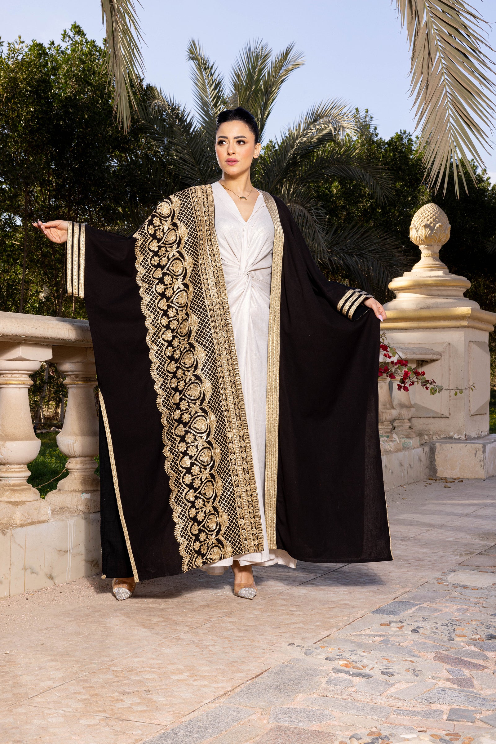 Khadija Linen Kimono