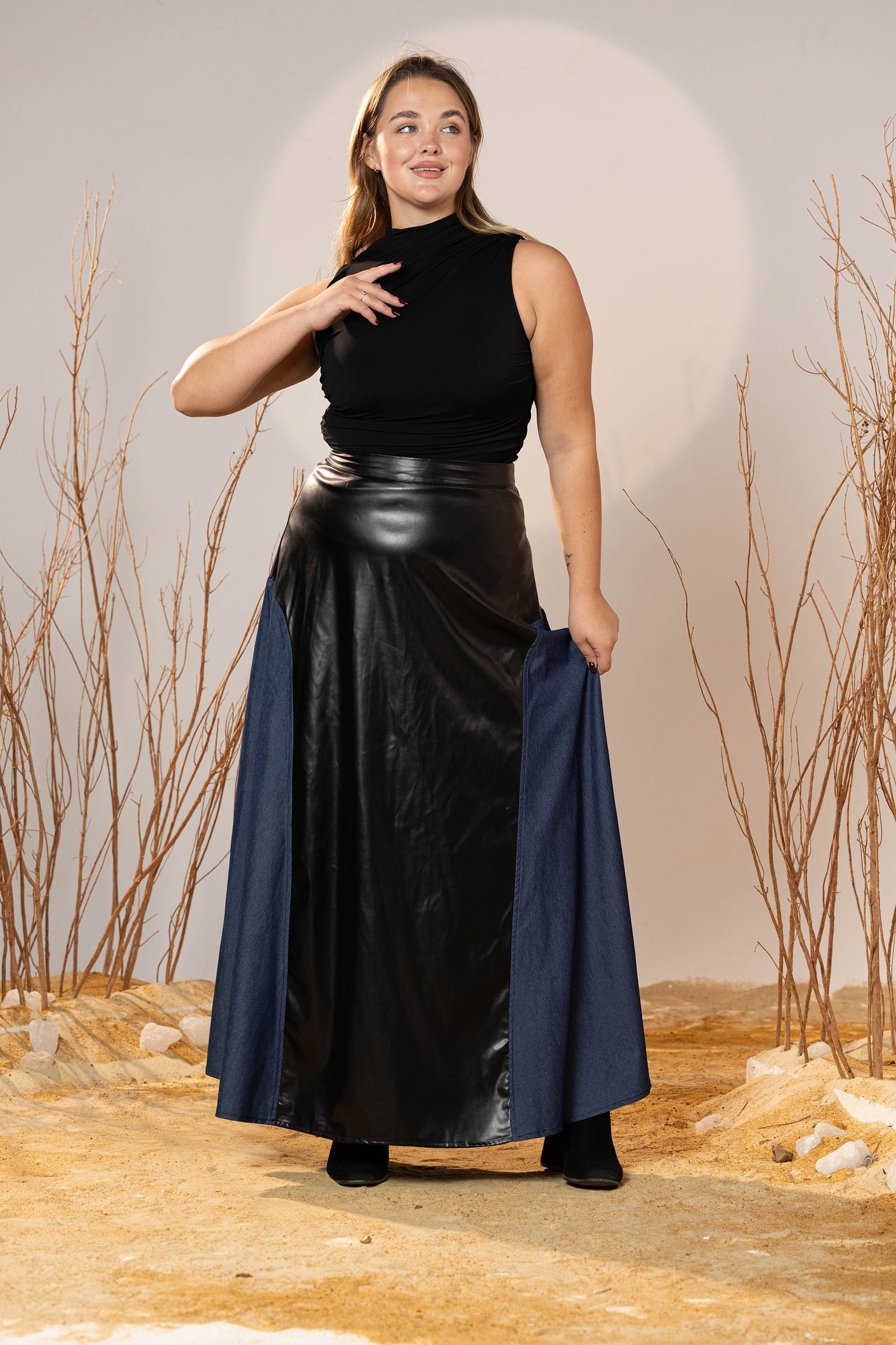 Midnight Contrast Skirt