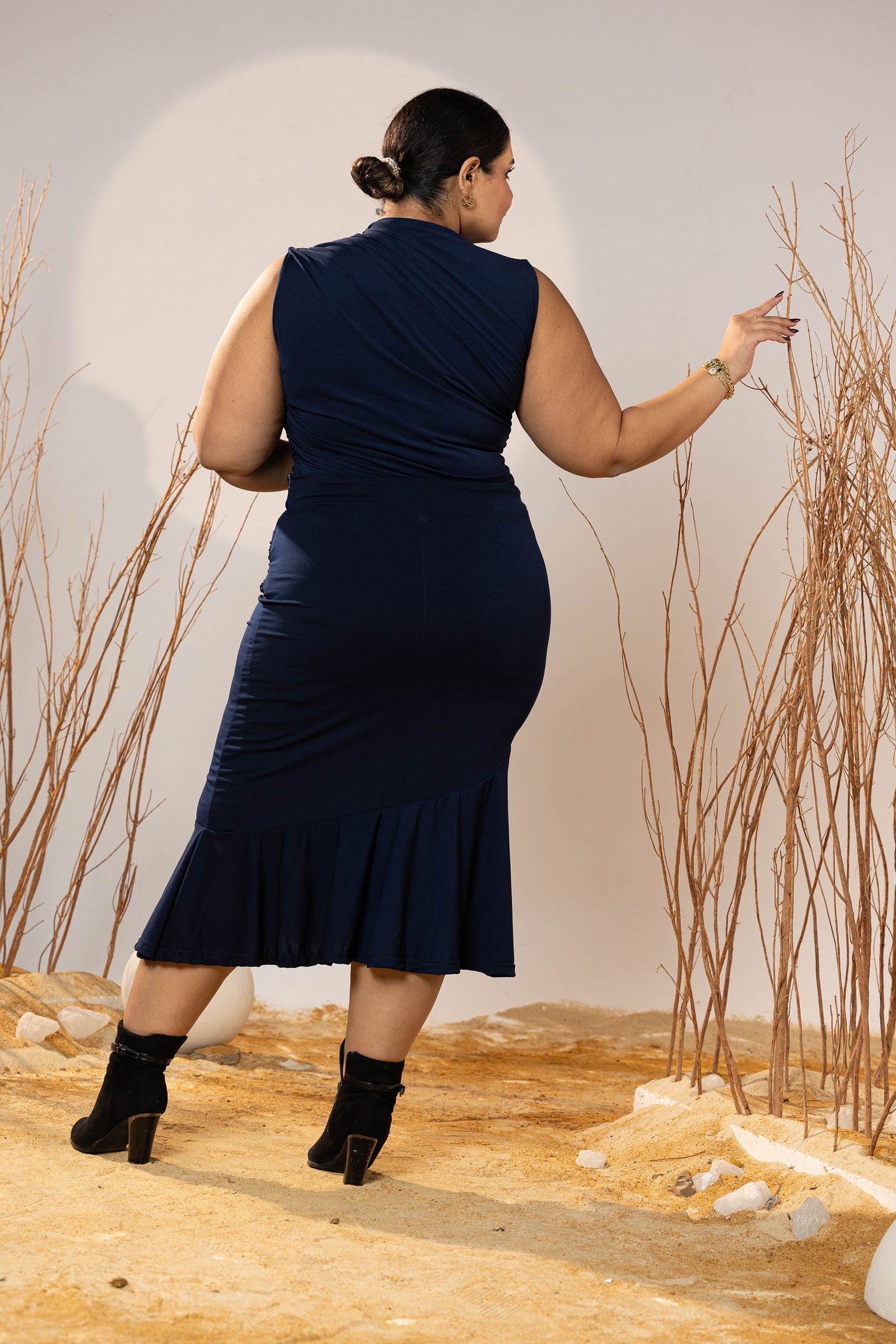 Midnight Curve Midi Skirt
