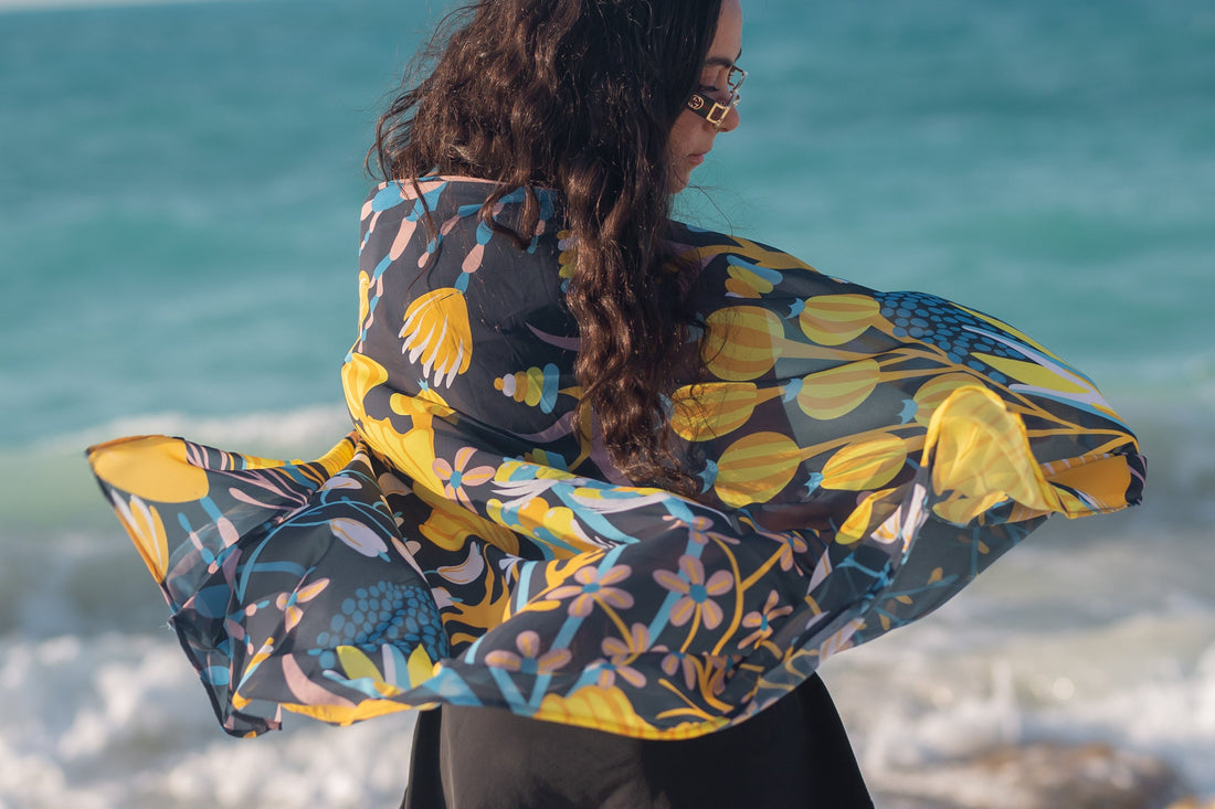 Lemon tree chiffon Beach Cover Up - Navy blue