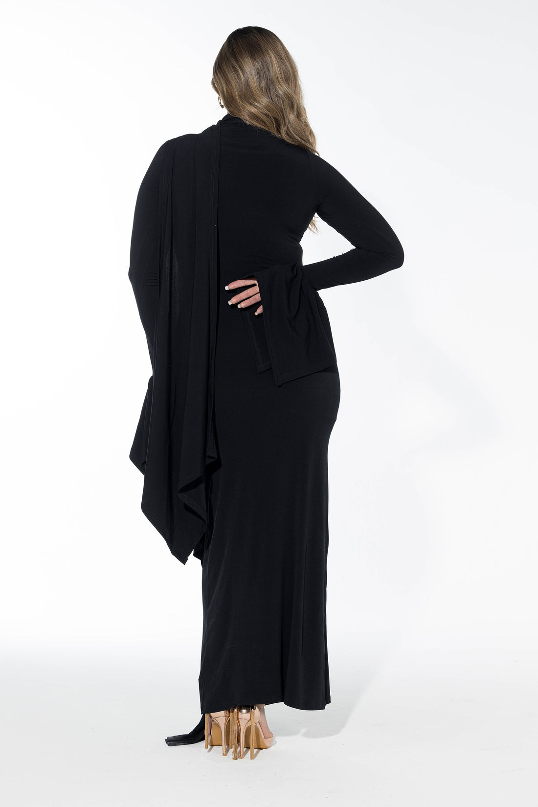 Ruffled Full stretch Dress - Black