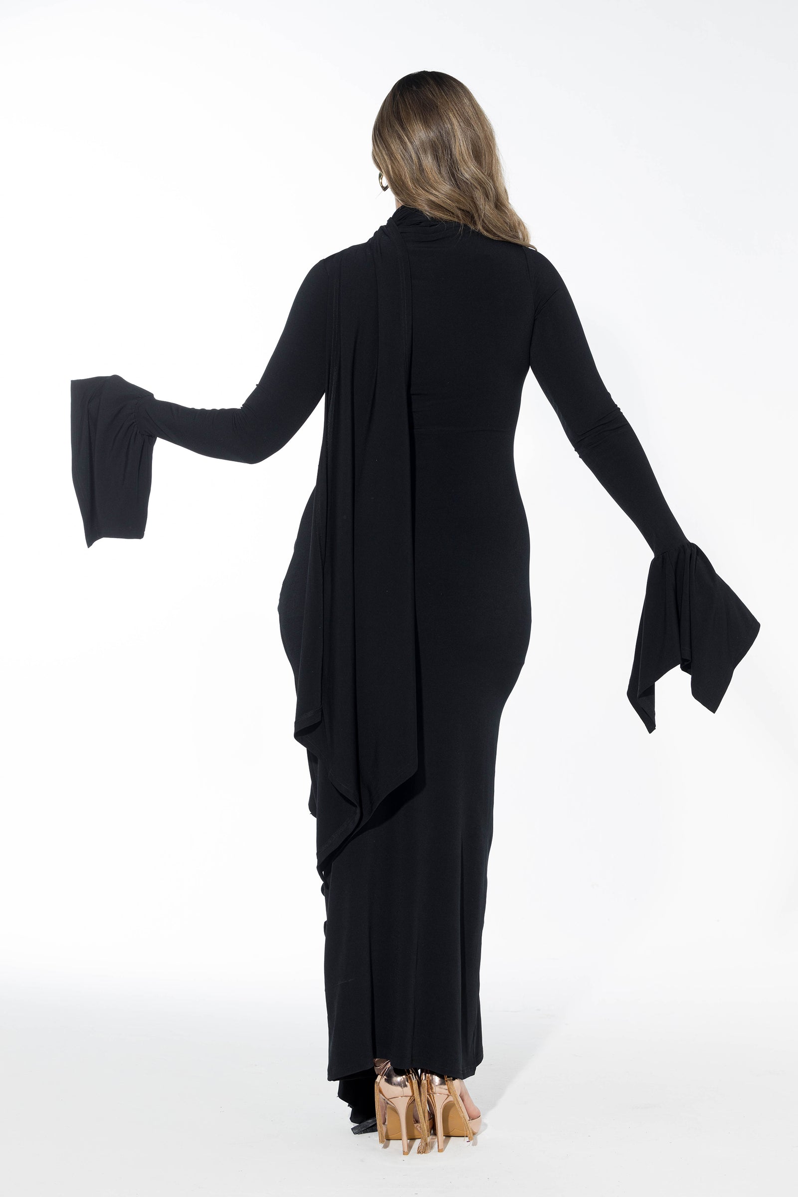 Ruffled Full stretch Dress - Black