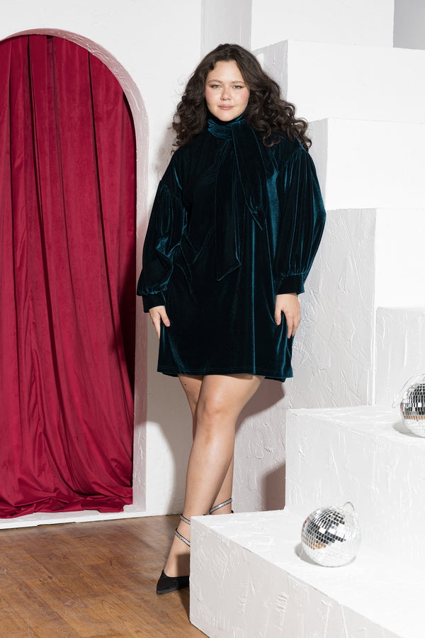 Teal Tie-Neck Velvet Soirée Dress