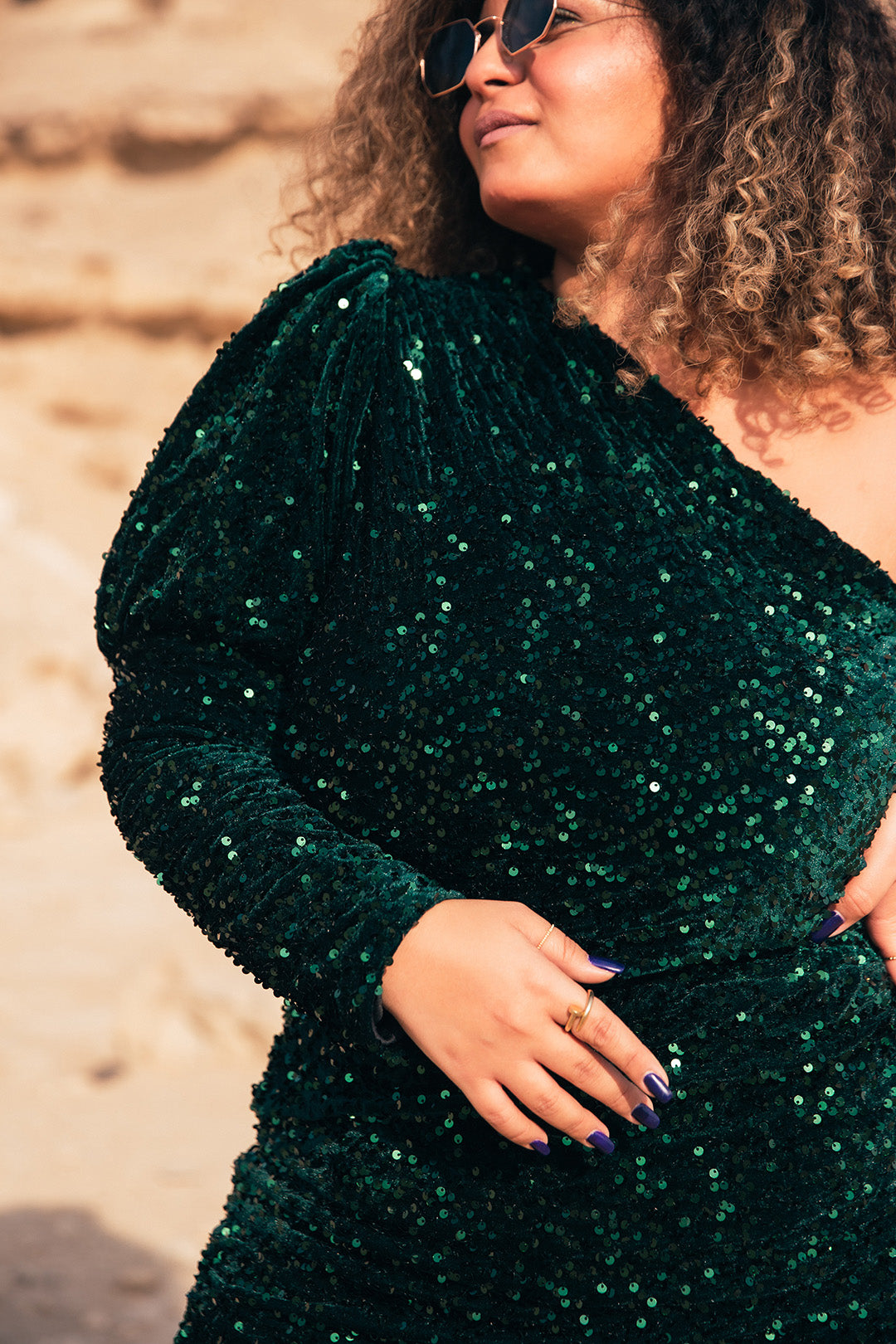 Velvet Sequin Puff Sleeve Dress - Emerald Green Rafeya Fashion Velvet Sequin Puff Sleeve Dress - Emerald Green Rafeya Fashion