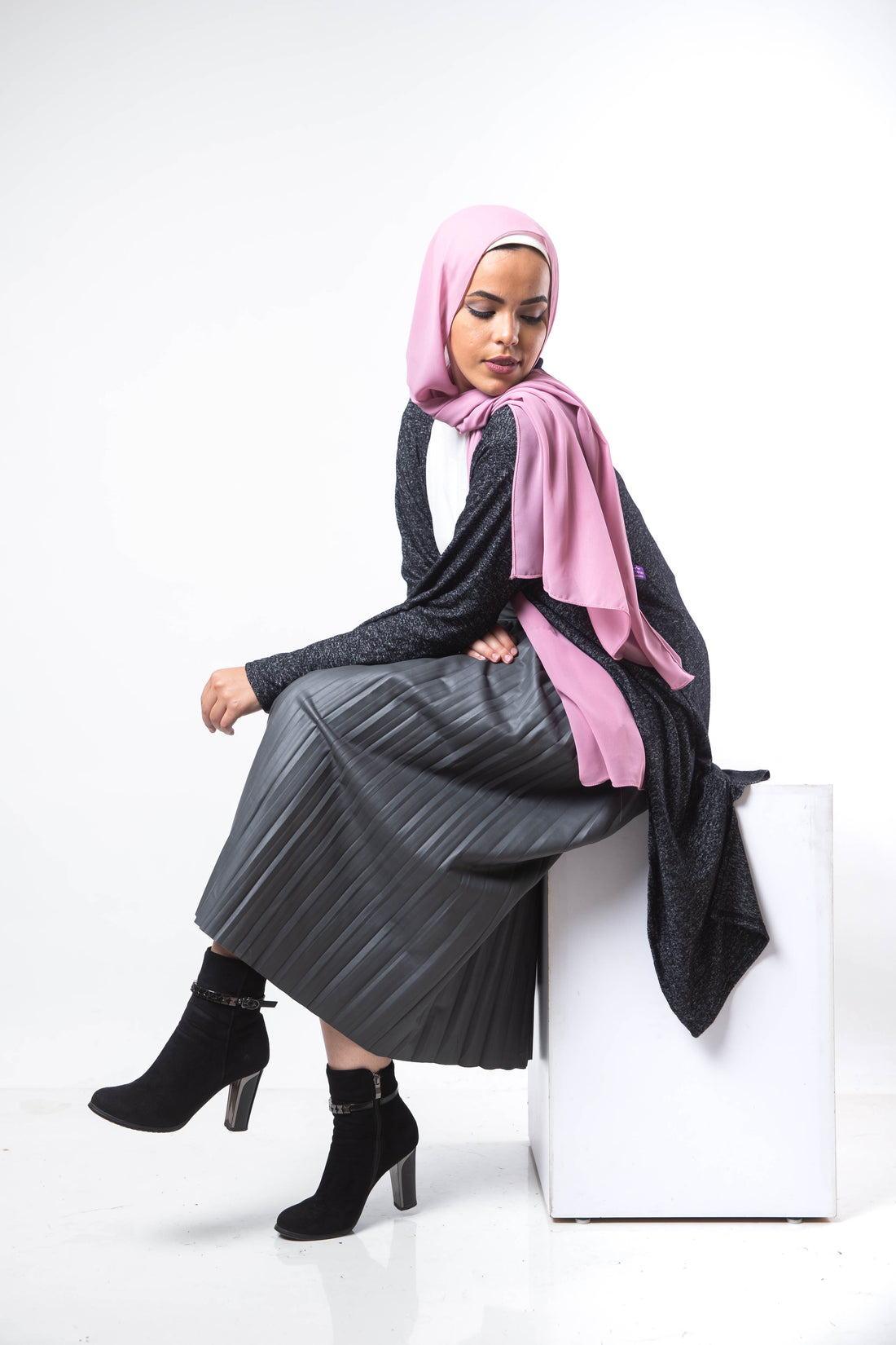 Lether Pleats Skirt - Grey