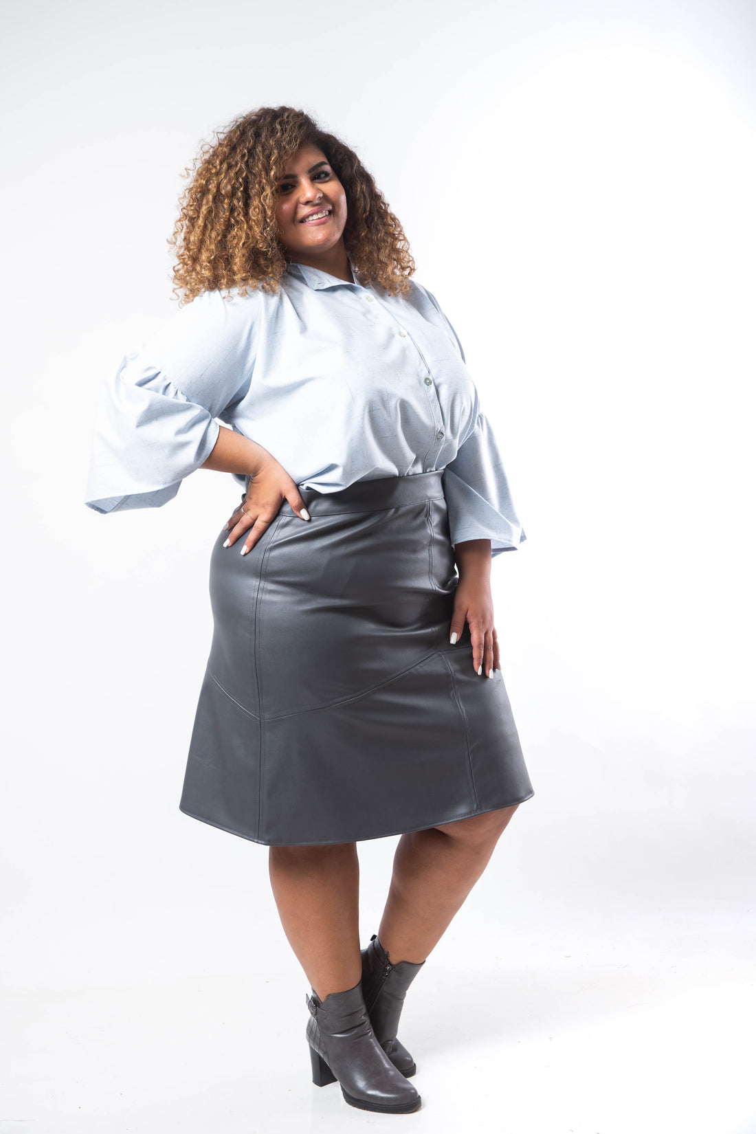 A-Line Knee Leather Skirt - Grey
