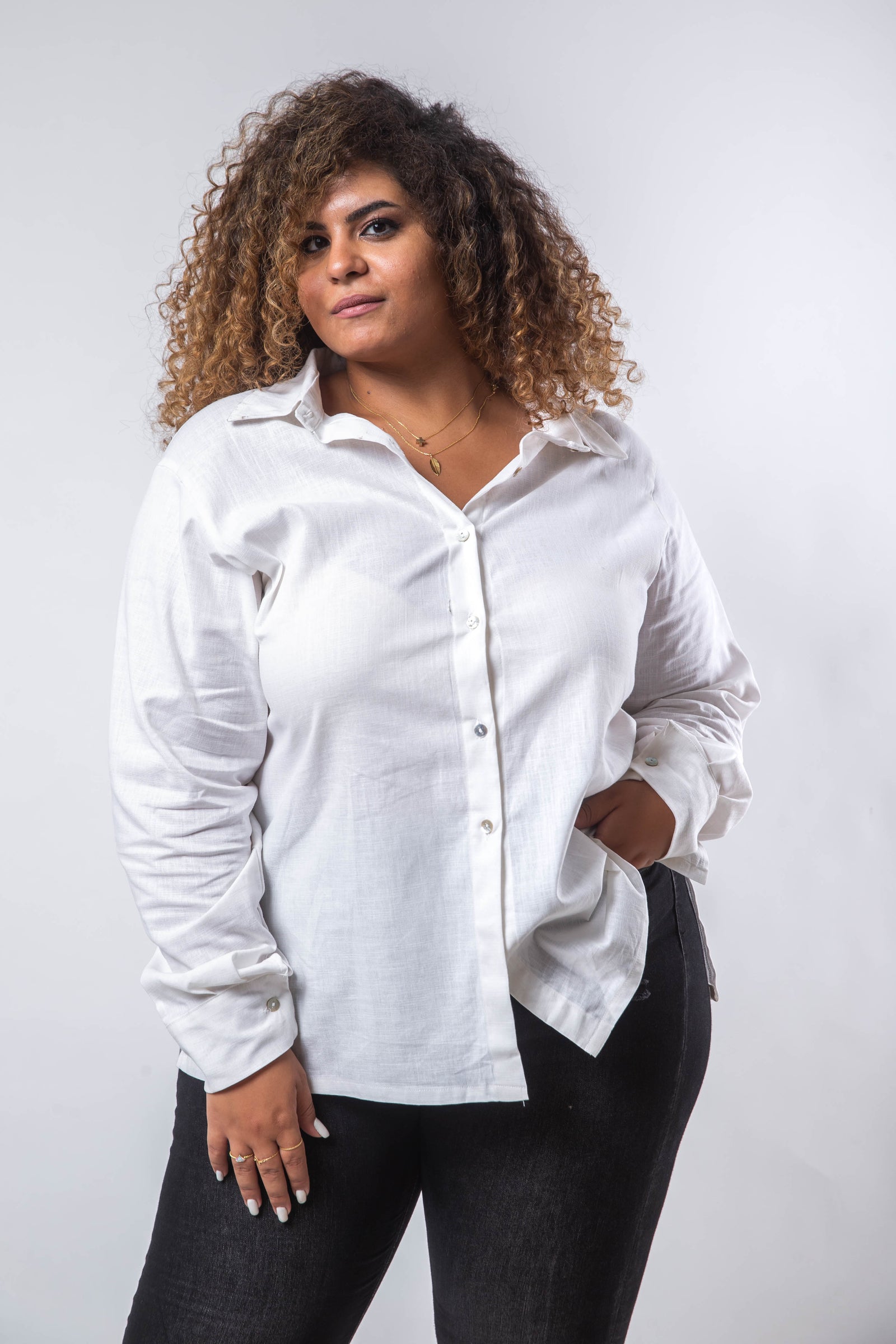 The Pearl Basic Linen Shirt - White