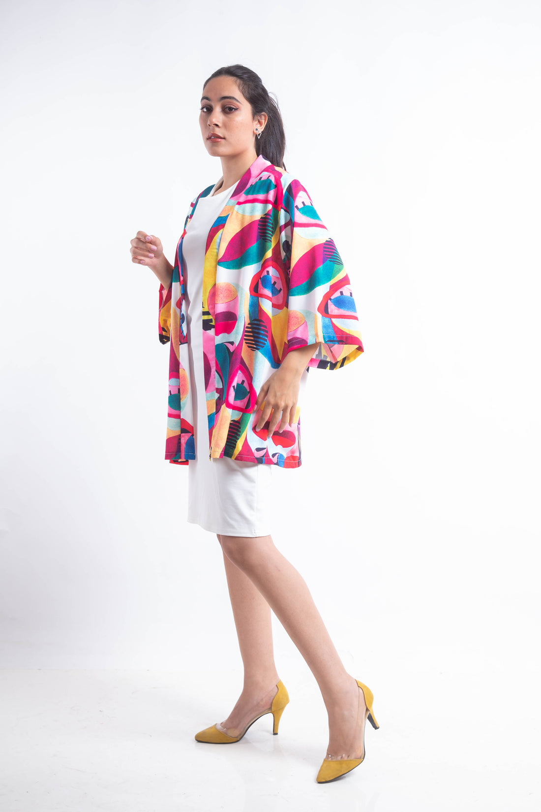 The Eyes Crepe Kimono - White