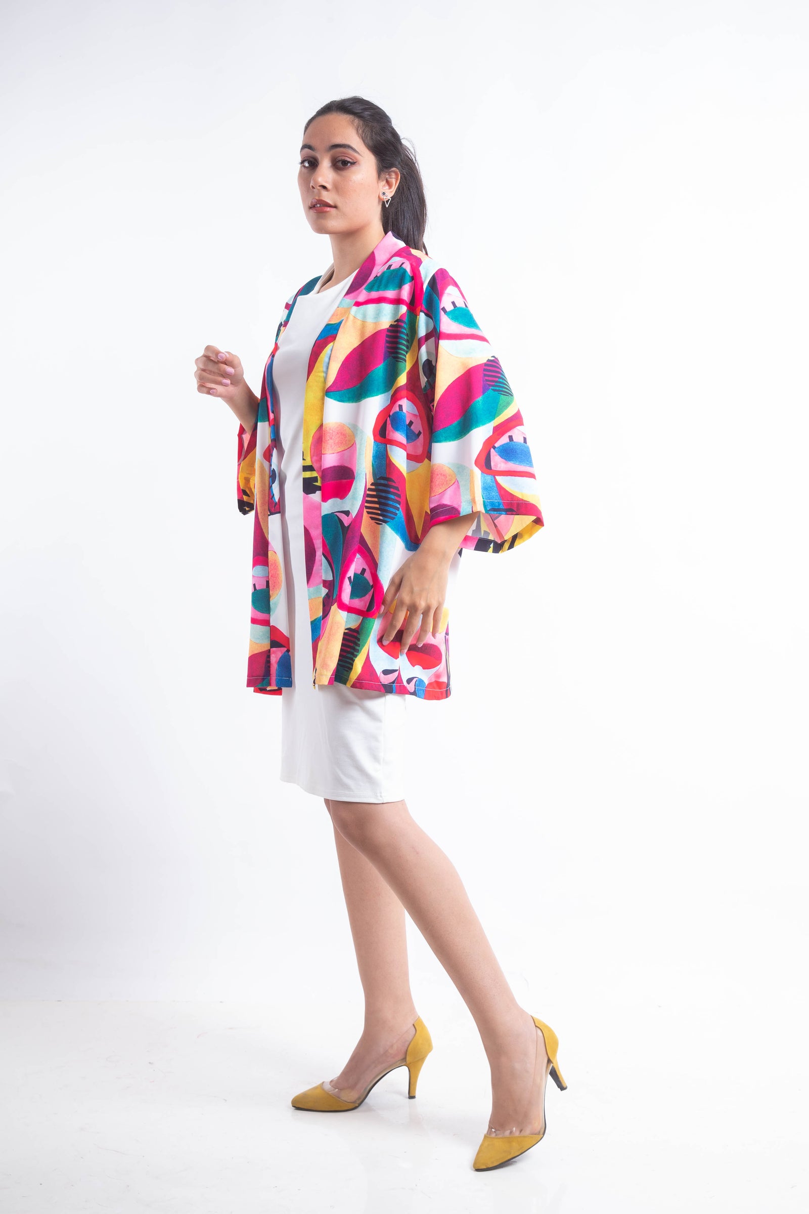 The Eyes Crepe Kimono - White