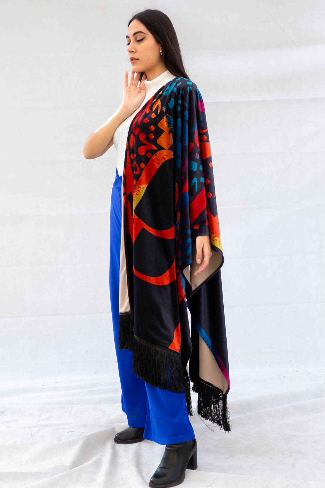 Artwork Velvet Shawl with fringes  - Black